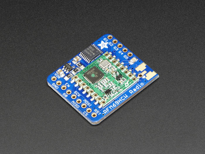 Adafruit RFM69HCW Transceiver Radio Breakout 硬體正面