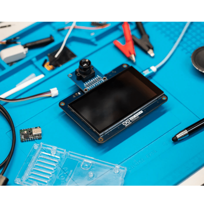 Arduino GIGA R1 WiF 連接示意