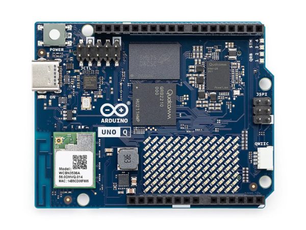 ABX00162_01.iso_arduino-uno-q-2