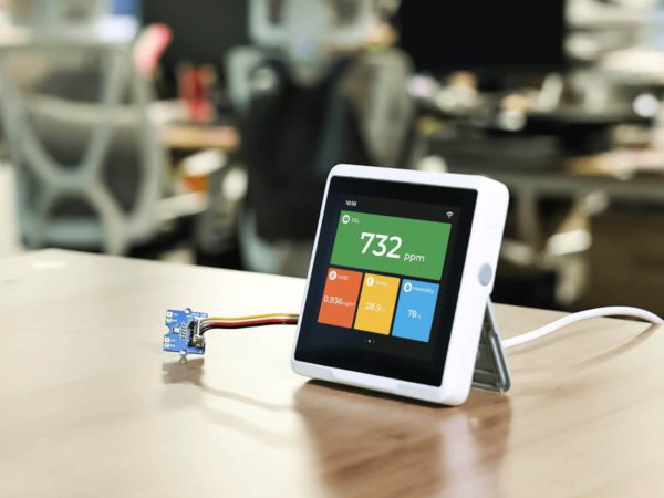 seeed-studio-sensecap-indicator-esp32-s3-rp2040-iot-touchscreen-1